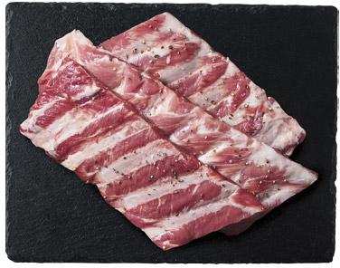 Żeberka wieprzowe paski pakowane próżniowo