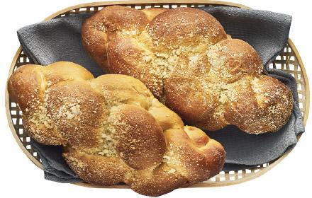 Chałka ręcznie zawijana z kruszonką, 320 g