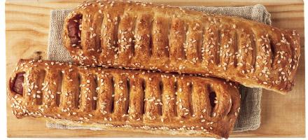 Hot dog z parówką Berlinką i sosem, 120 g