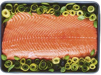 Świeży filet z łososia atlantyckiego Marinero